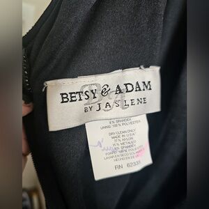 Betsy & David by Jaslene. Size 8. Worn once. Excellent condition